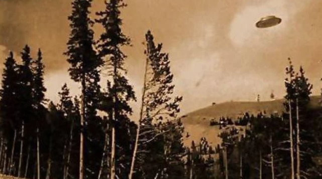 Beviser på ufoer og rumvæsner fra 1926 eller 1927