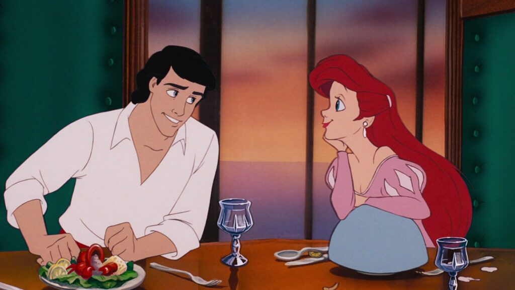 Disney prinsessen Mulan der sidder og kigger forelsket på prinsen der spiser 