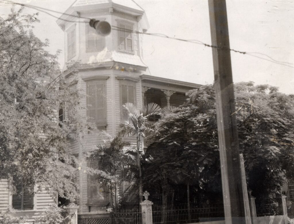 Den hjemsøgte dukke roberts hus