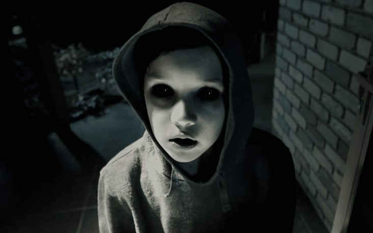 børn med sorte øjne eller uhyggelige børn